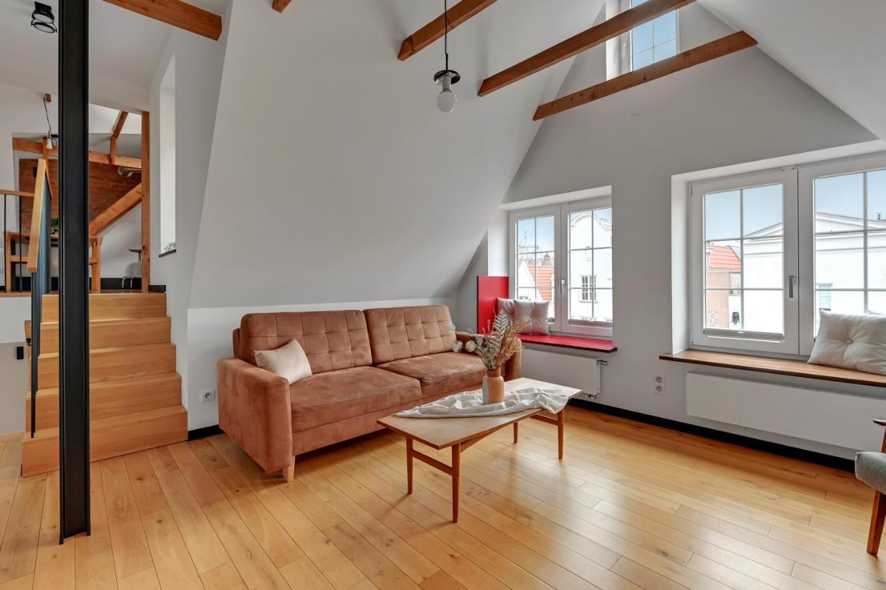 3-Level Apartment With A View Of St Mary'S Basilica By Downtown Apartments Gdańsk Exterior foto