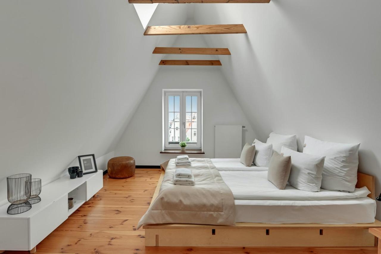 3-Level Apartment With A View Of St Mary'S Basilica By Downtown Apartments Gdańsk Exterior foto